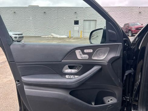 Used 2022 Mercedes-Benz GLE 350 4MATIC image 10