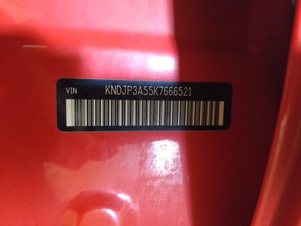 Used 2019 Kia Soul + FWD image 33
