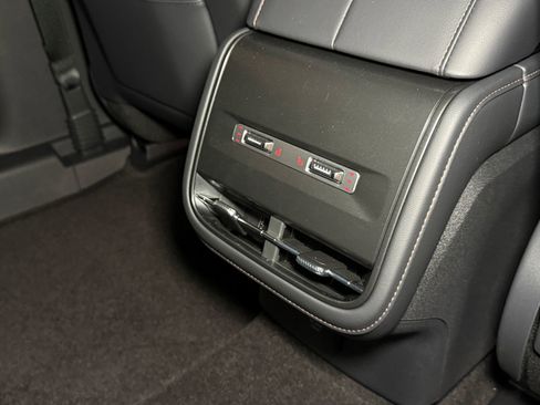 New 2026 Lincoln Nautilus Reserve image 16