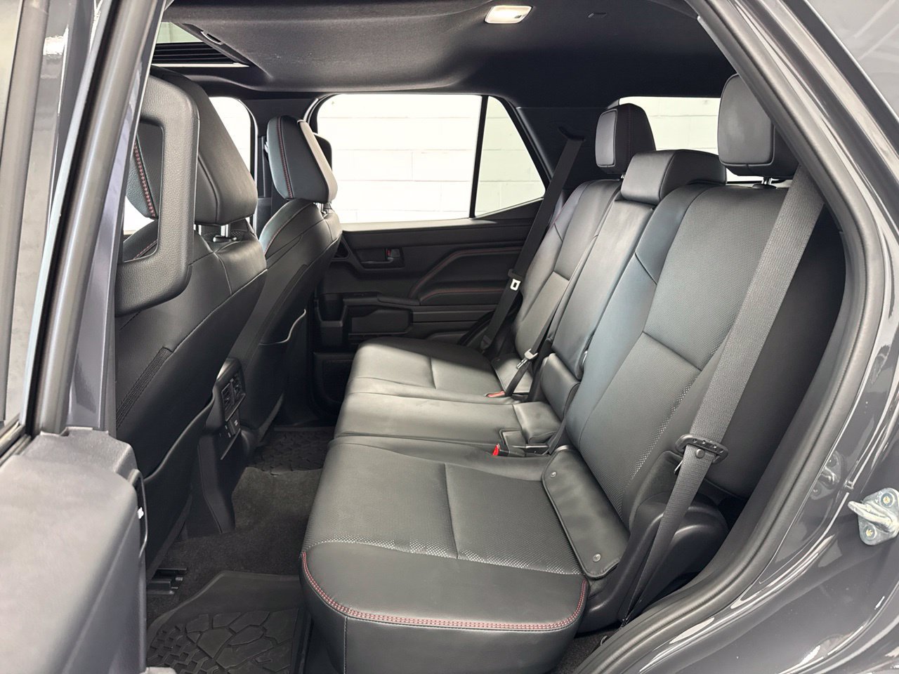 Used 2025 Toyota 4Runner TRD Pro AWD/4WD image 38
