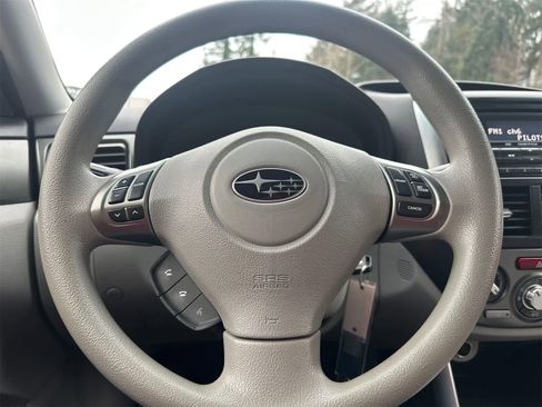Used 2011 Subaru Forester 2.5X Premium w/ All-Weather Pkg image 15