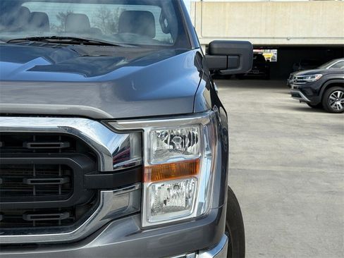 Used 2022 Ford F150 XLT image 3