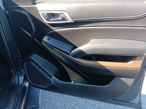 Used 2019 GMC Yukon XL Denali RWD image 22