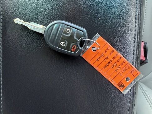 Used 2012 Ford Explorer XLT AWD/4WD image 23