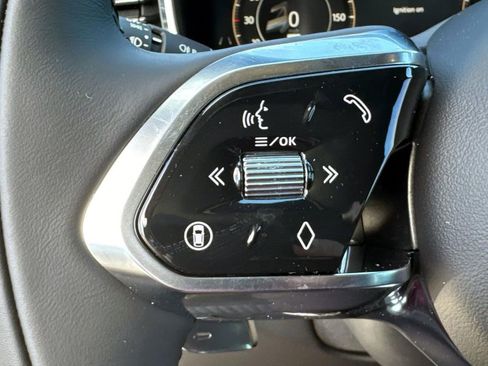 New 2025 Jaguar F-PACE R-Dynamic S image 26