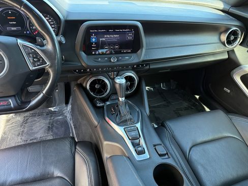 Used 2019 Chevrolet Camaro SS image 11