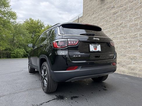 Used 2024 Jeep Compass Limited w/ Sun and Sound Group AWD/4WD image 6