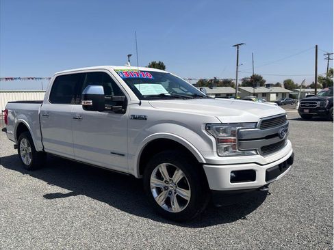 Used 2018 Ford F150 Platinum w/ Equipment Group 701A Luxury AWD/4WD image 3
