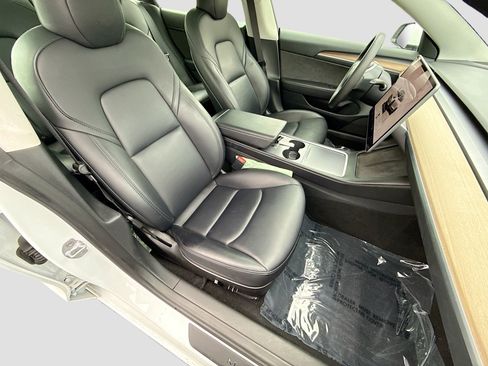 Used 2023 Tesla Model 3 Standard Range RWD image 14