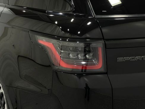 Used 2018 Land Rover Range Rover Sport HSE Dynamic image 35