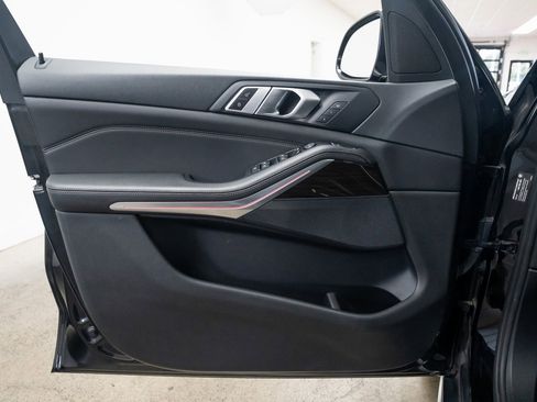 Used 2019 BMW X5 xDrive40i w/ Convenience Package image 17