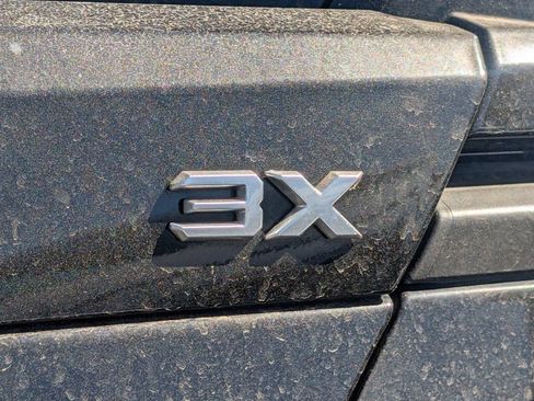 Used 2024 GMC Hummer EV 3X AWD/4WD image 2