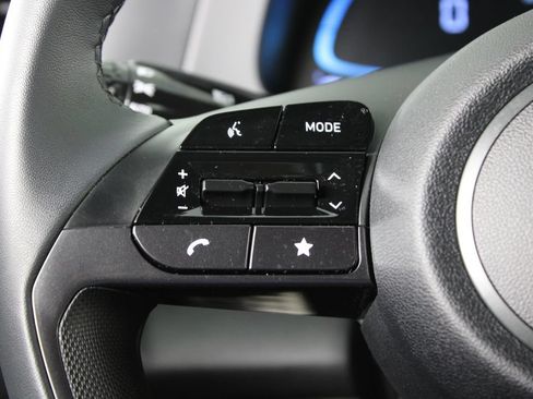 Certified 2026 Hyundai Elantra Sport FWD image 26