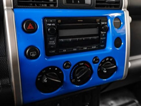 Used 2007 Toyota FJ Cruiser 4WD image 21