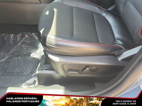 Used 2025 Ford Escape ST-Line w/ Tech Pack #1 FWD image 14
