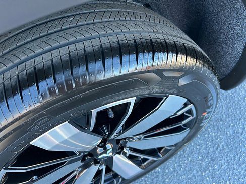 New 2026 Mitsubishi Outlander SE image 15