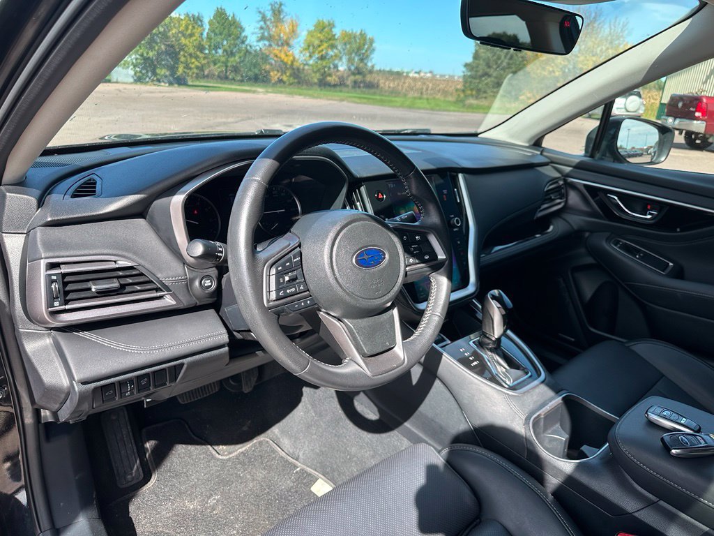 Used 2024 Subaru Outback Limited AWD/4WD image 13