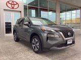 Used 2023 Nissan Rogue SV image 2
