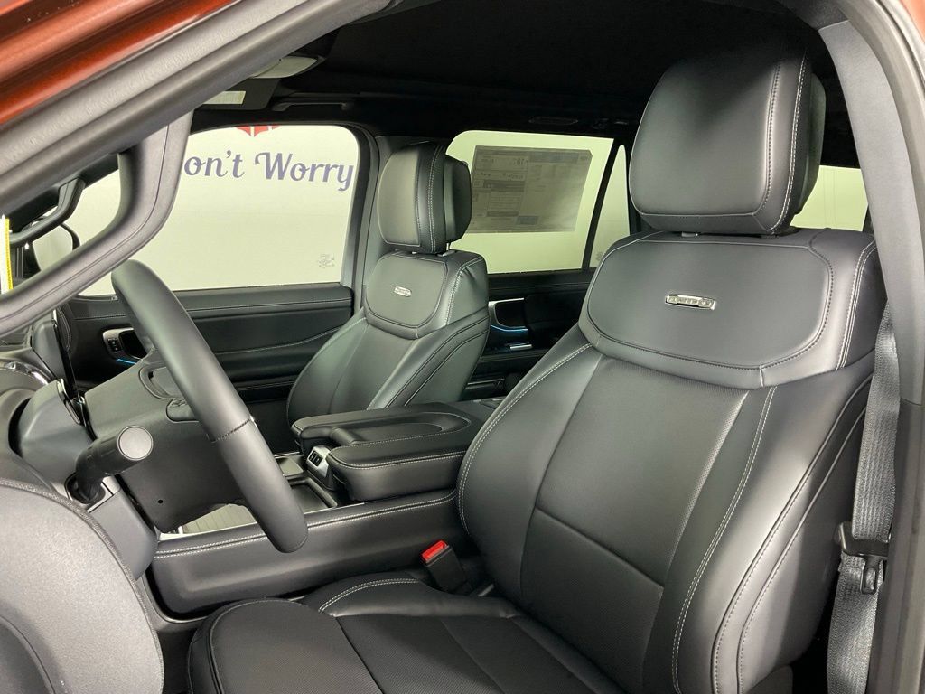 New 2027 Ford Expedition Max Platinum w/ Stealth Appearance Package AWD/4WD image 14