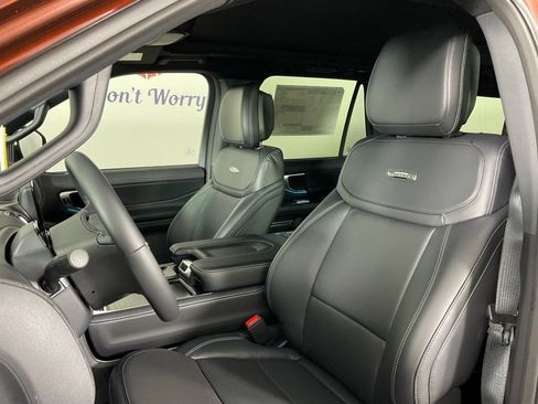 New 2027 Ford Expedition Max Platinum w/ Stealth Appearance Package AWD/4WD image 14