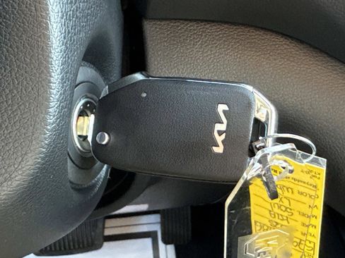 New 2025 Kia Soul LX image 26