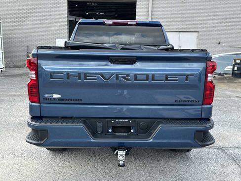 Used 2024 Chevrolet Silverado 1500 Custom w/ Turbomax Blackout Package image 7