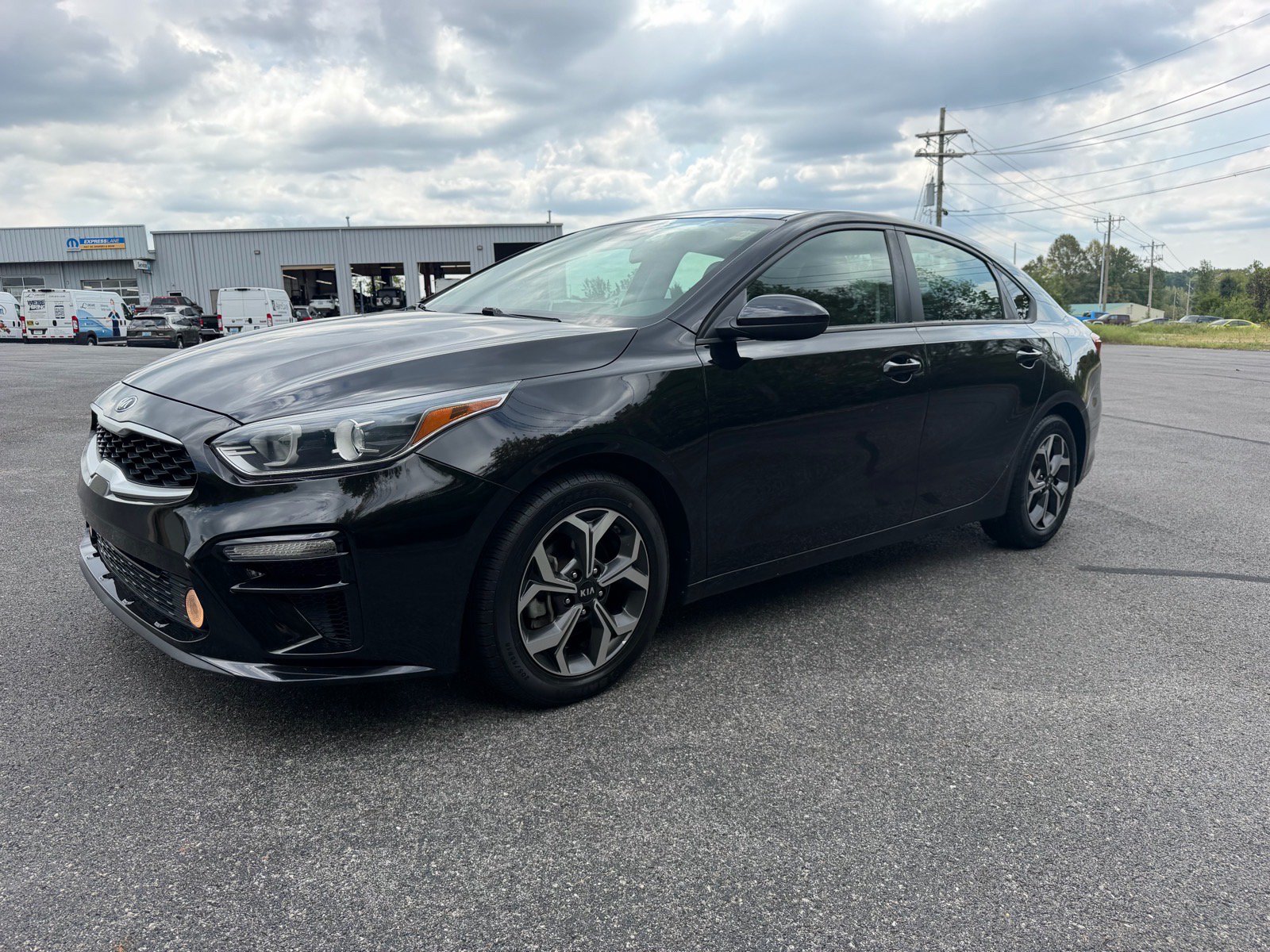 Used 2020 Kia Forte LXS FWD image 7