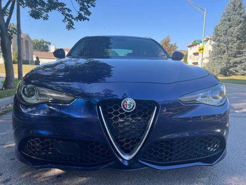 Used 2018 Alfa Romeo Giulia image 4