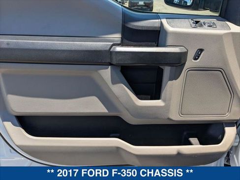 Used 2017 Ford F350 XL w/ Power Equipment Group RWD image 10