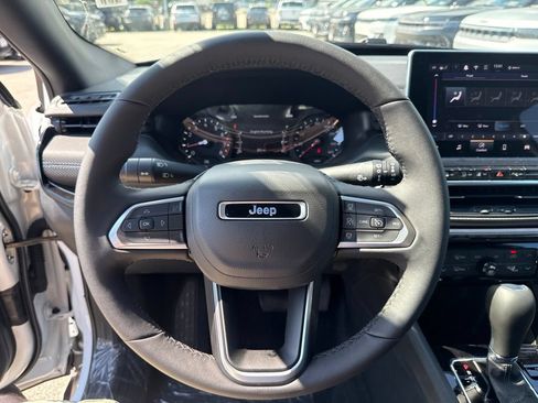 New 2026 Jeep Compass Limited AWD/4WD image 10
