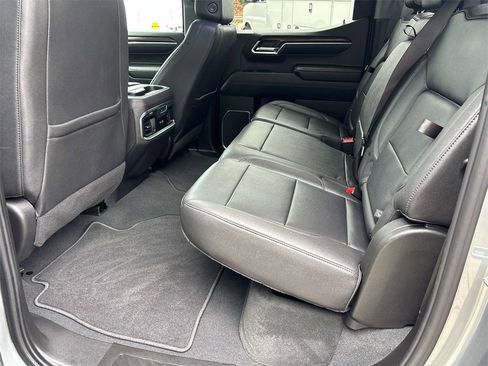 Used 2023 GMC Sierra 1500 SLT w/ SLT Convenience Package image 12