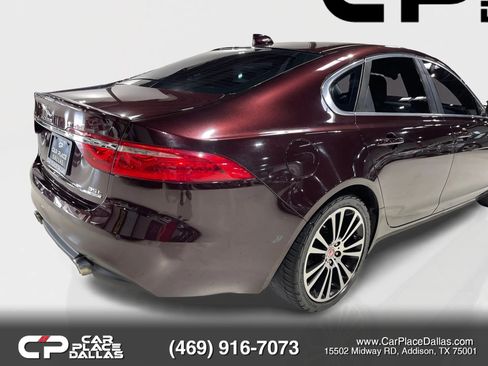 Used 2017 Jaguar XF Prestige AWD/4WD image 17