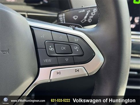 Certified 2025 Volkswagen Atlas Peak Edition SE image 23