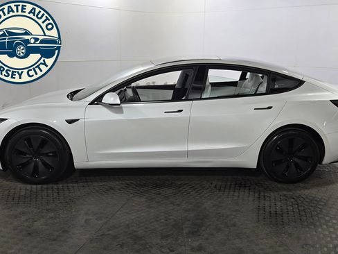 Used 2025 Tesla Model 3 Long Range RWD image 11