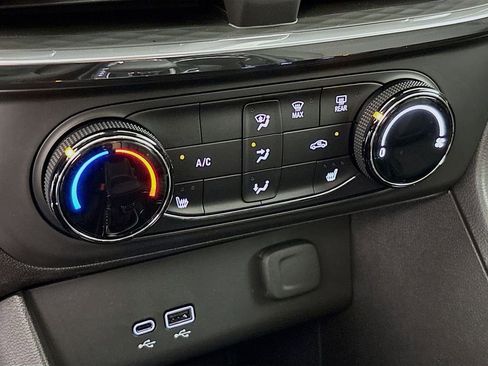 Used 2026 Buick Encore GX Preferred w/ Advanced Technology Package image 18