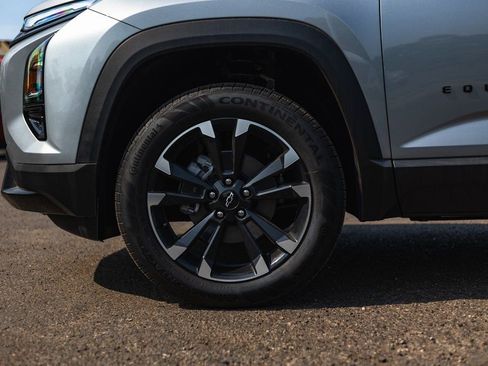 New 2026 Chevrolet Equinox RS w/ Convenience Package III image 31