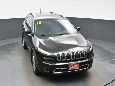 Used 2016 Jeep Cherokee Limited AWD/4WD image 37