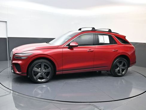 Used 2025 Genesis GV70 3.5T Sport w/ Sport Advanced Package AWD/4WD image 6