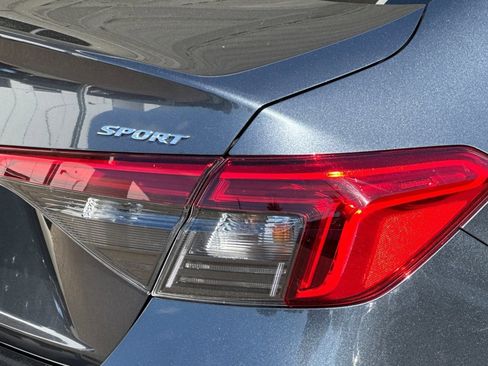 Used 2023 Honda Civic Sport image 12