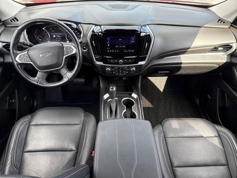 Used 2020 Chevrolet Traverse RS w/ LPO, Floor Liner Package FWD image 12