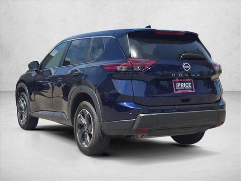 Used 2025 Nissan Rogue SV AWD/4WD image 8