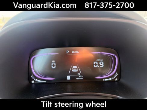 Certified 2025 Kia Soul LX w/ LX Technology Package FWD image 20