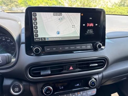 Used 2023 Hyundai Kona SEL w/ Convenience Package AWD/4WD image 6
