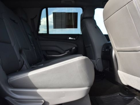 Used 2017 Chevrolet Tahoe LT RWD image 16
