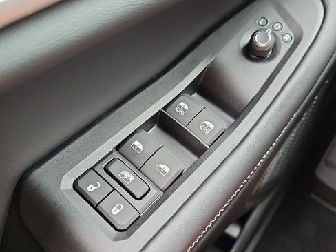 New 2026 Jeep Grand Cherokee Limited w/ Luxury Tech Group II AWD/4WD image 25
