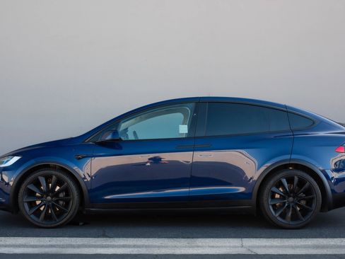 Used 2018 Tesla Model X P100D image 16