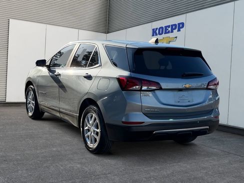 Used 2023 Chevrolet Equinox LT FWD image 3