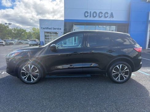 Used 2022 Ford Escape SEL w/ SEL Stealth AWD Package image 2