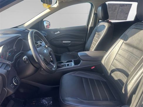 Used 2018 Ford Escape SEL image 9