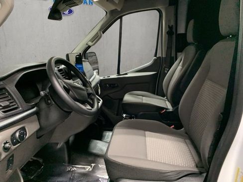 New 2026 Ford Transit 250 148 Medium Roof Extended AWD image 9